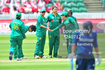 England Women v Pakistan Women 270616