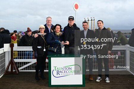 Taunton Races, Taunton, UK - 30 Dec 2023