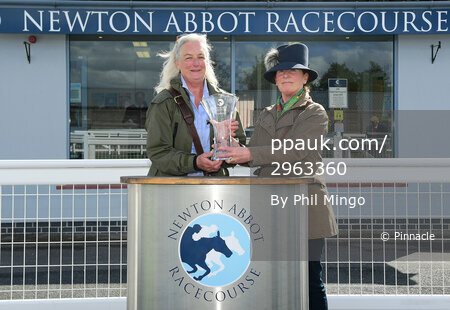 Newton Abbot Races, Newton Abbot, UK - 11 May 2022