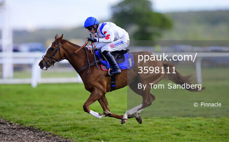 Taunton Races, Taunton, UK - 24 Apr 2024