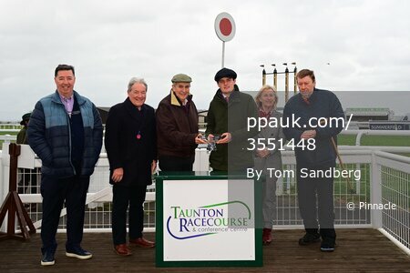 Taunton Races, Taunton, UK - 6 Feb 2024