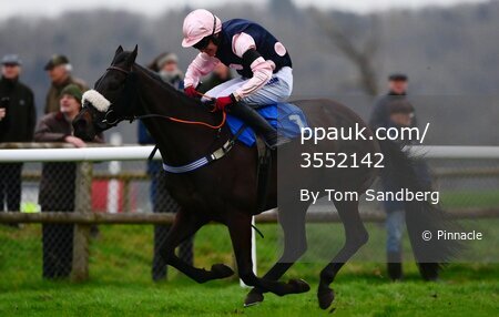Taunton Races, Taunton, UK - 6 Feb 2024