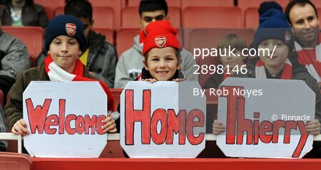 Arsenal v QPR  311211