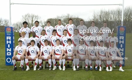 England U18 team photo 280309