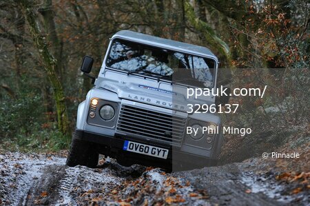 Chiefs Land Rover Experience  301110